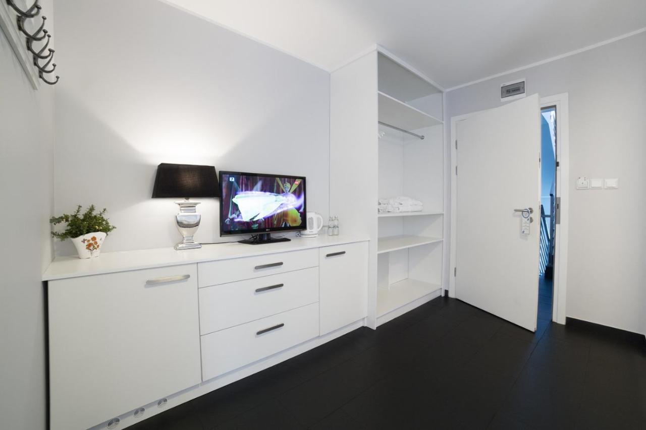 Hotel Amber Suite & Spa - Enklawa Dla Doroslych (Adults Only) Miedzywodzie Bagian luar foto